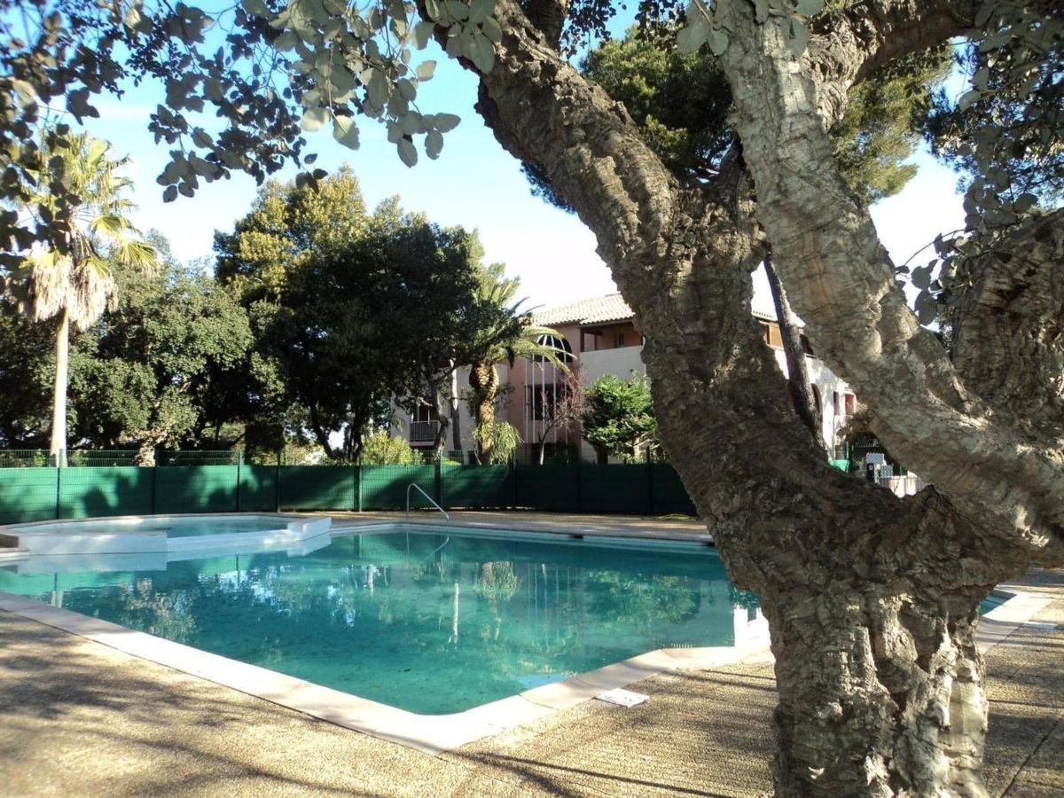 Studio Cabine Avec Piscine, Tennis Et Parking A 400M De La Plage - 4 Couchages, Saint-Aygulf - Fr-1-226A-89 Сен-Агулф Екстериор снимка
