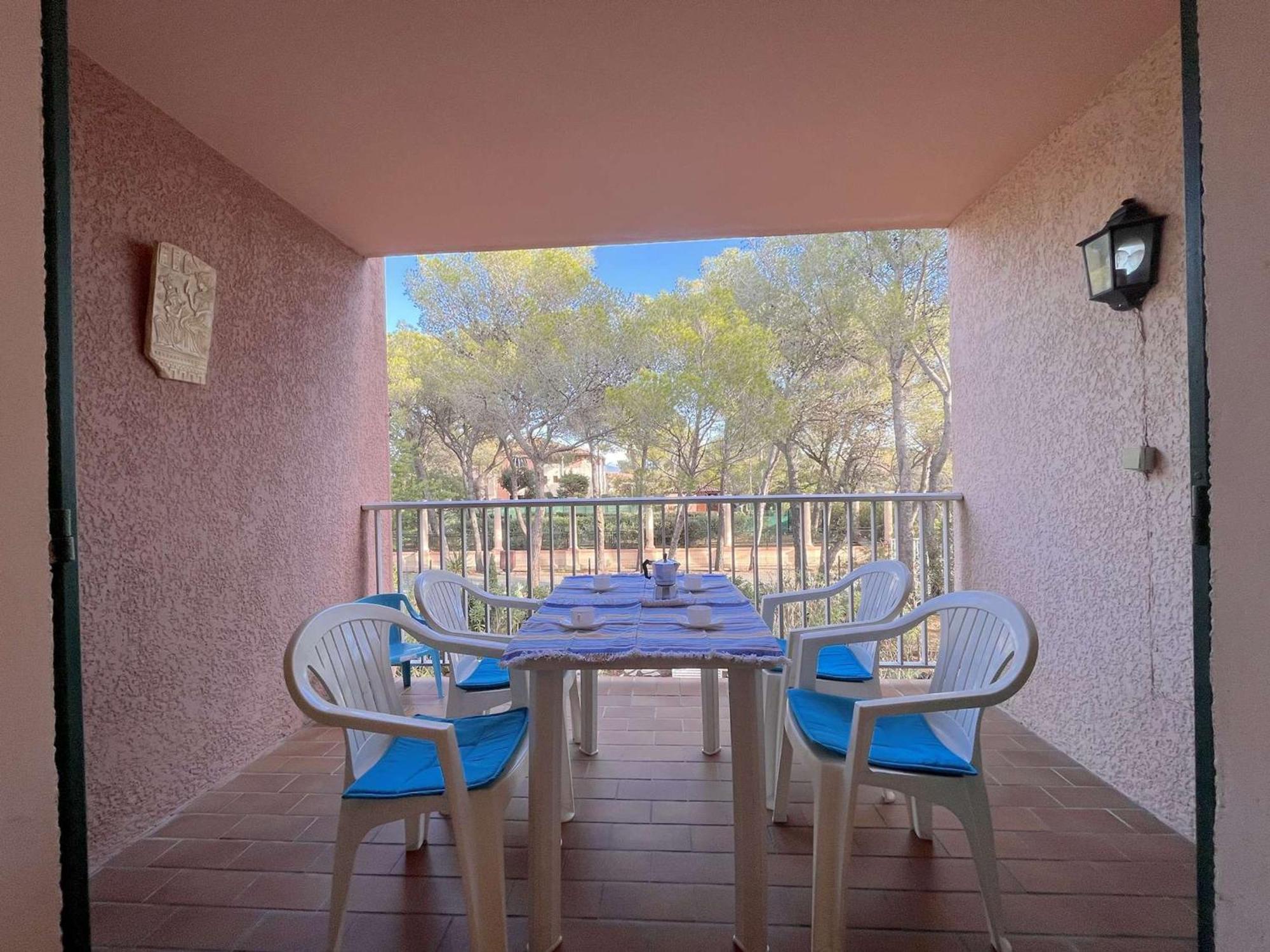 Studio Cabine Avec Piscine, Tennis Et Parking A 400M De La Plage - 4 Couchages, Saint-Aygulf - Fr-1-226A-89 Сен-Агулф Екстериор снимка